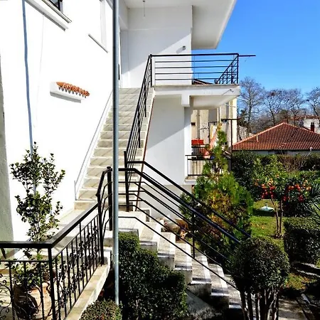 Zeusplace Georgia House Apartment