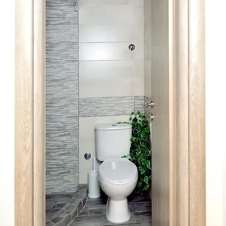 Zeusplace Georgia House شقة